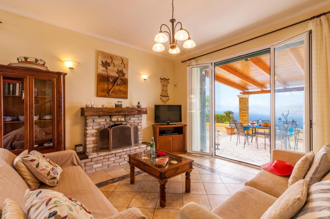 Beachfront Villa Victoras - With Private Beach Sidárion Eksteriør bilde