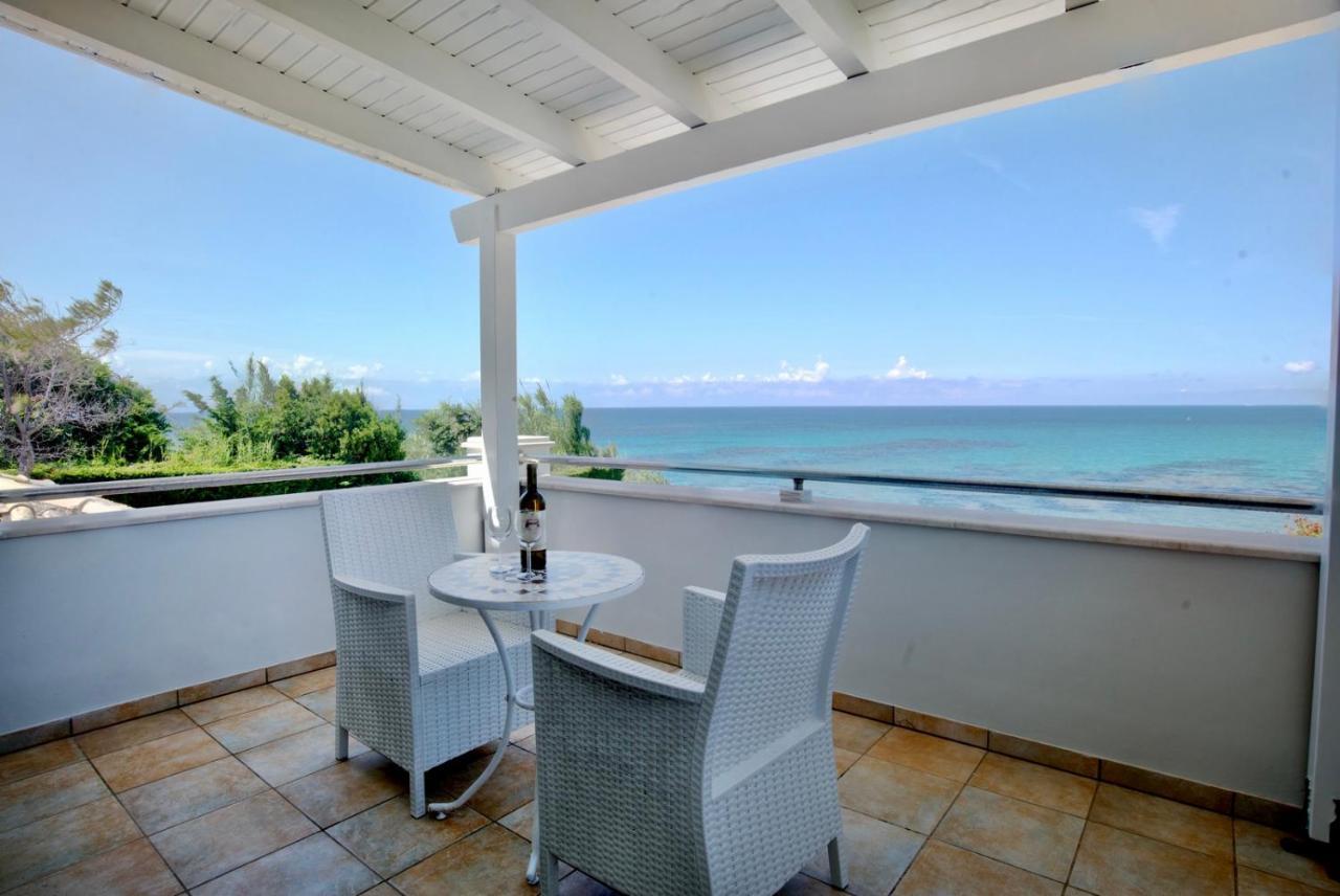 Beachfront Villa Victoras - With Private Beach Sidárion Eksteriør bilde